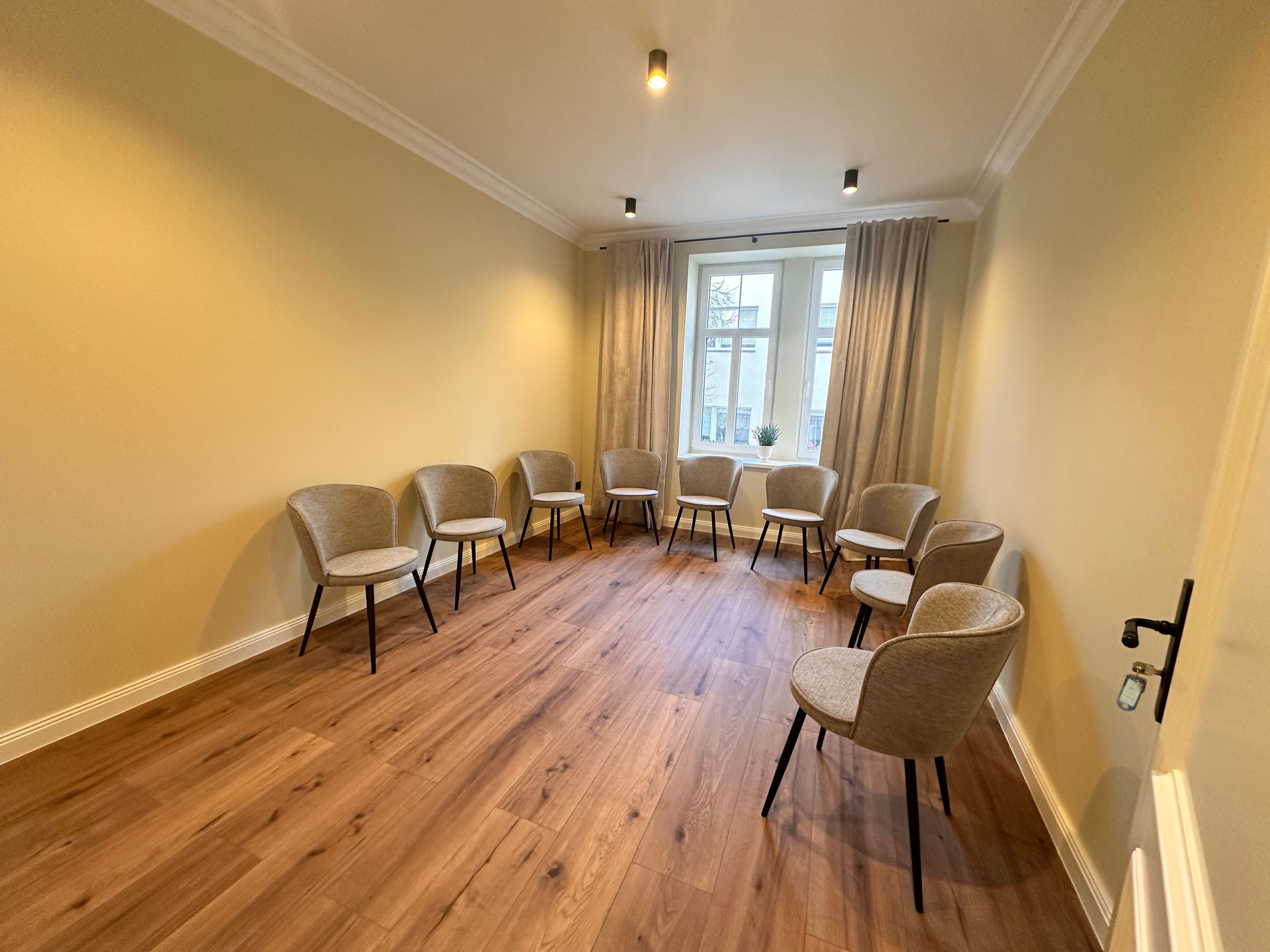 Gabinet lekarski/ psychoterapeutyczny do wynajęcia