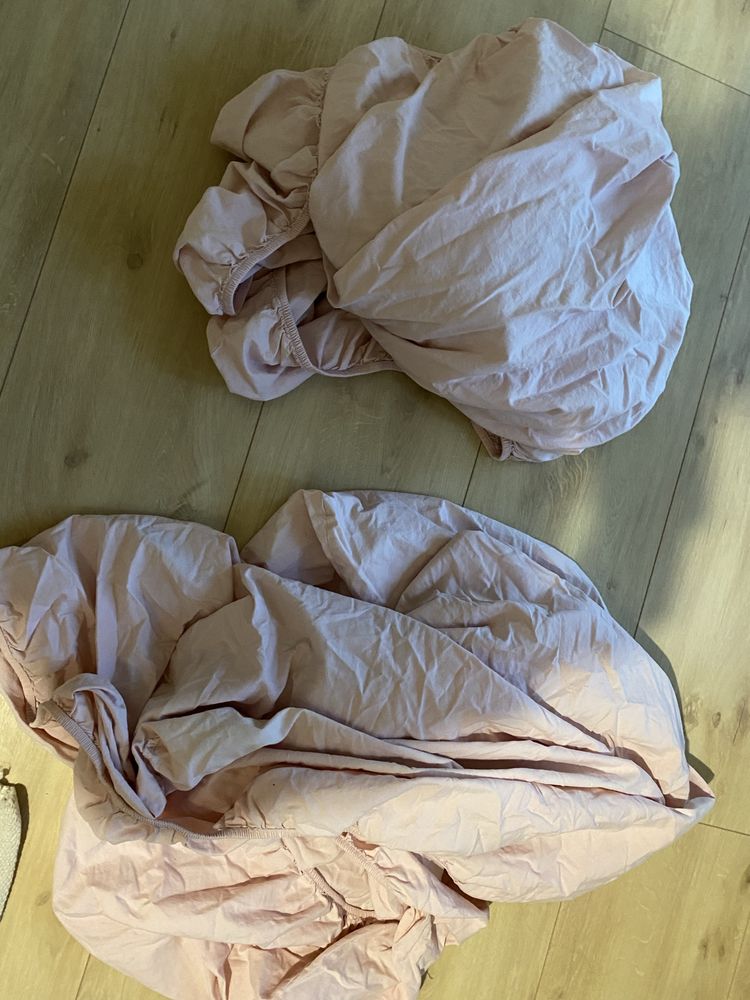 Poszewki na pościel H&M i 2 prześcieradła