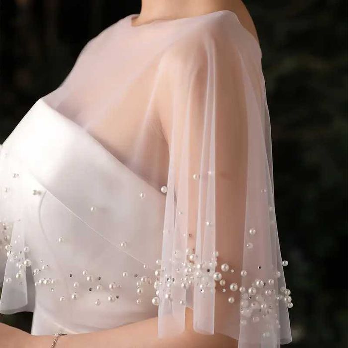 Bolerko ślubne białe