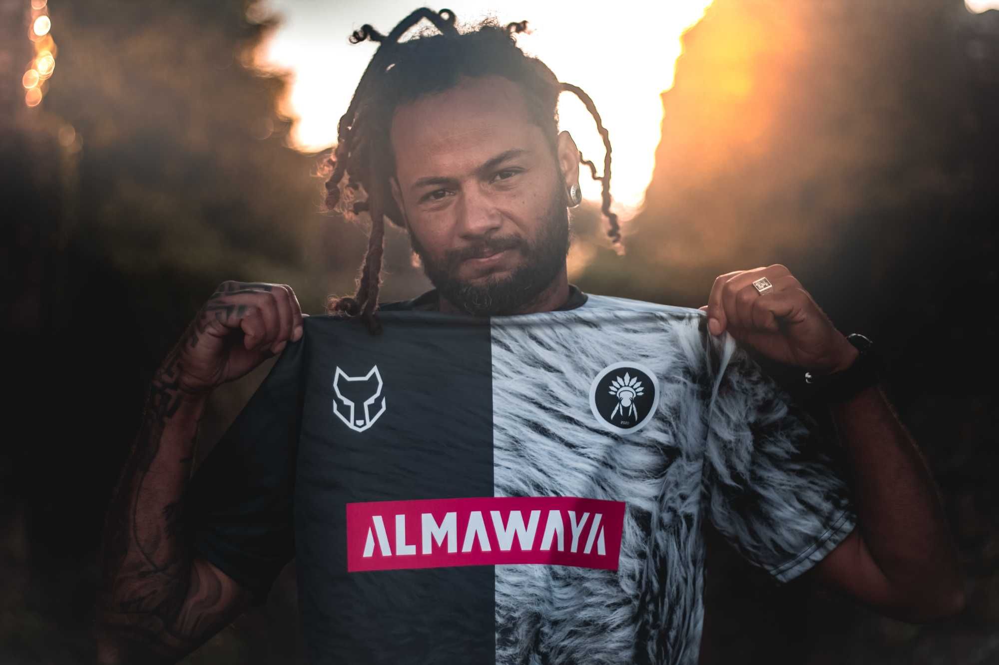 Camisola Futebol - ALMAWAYA