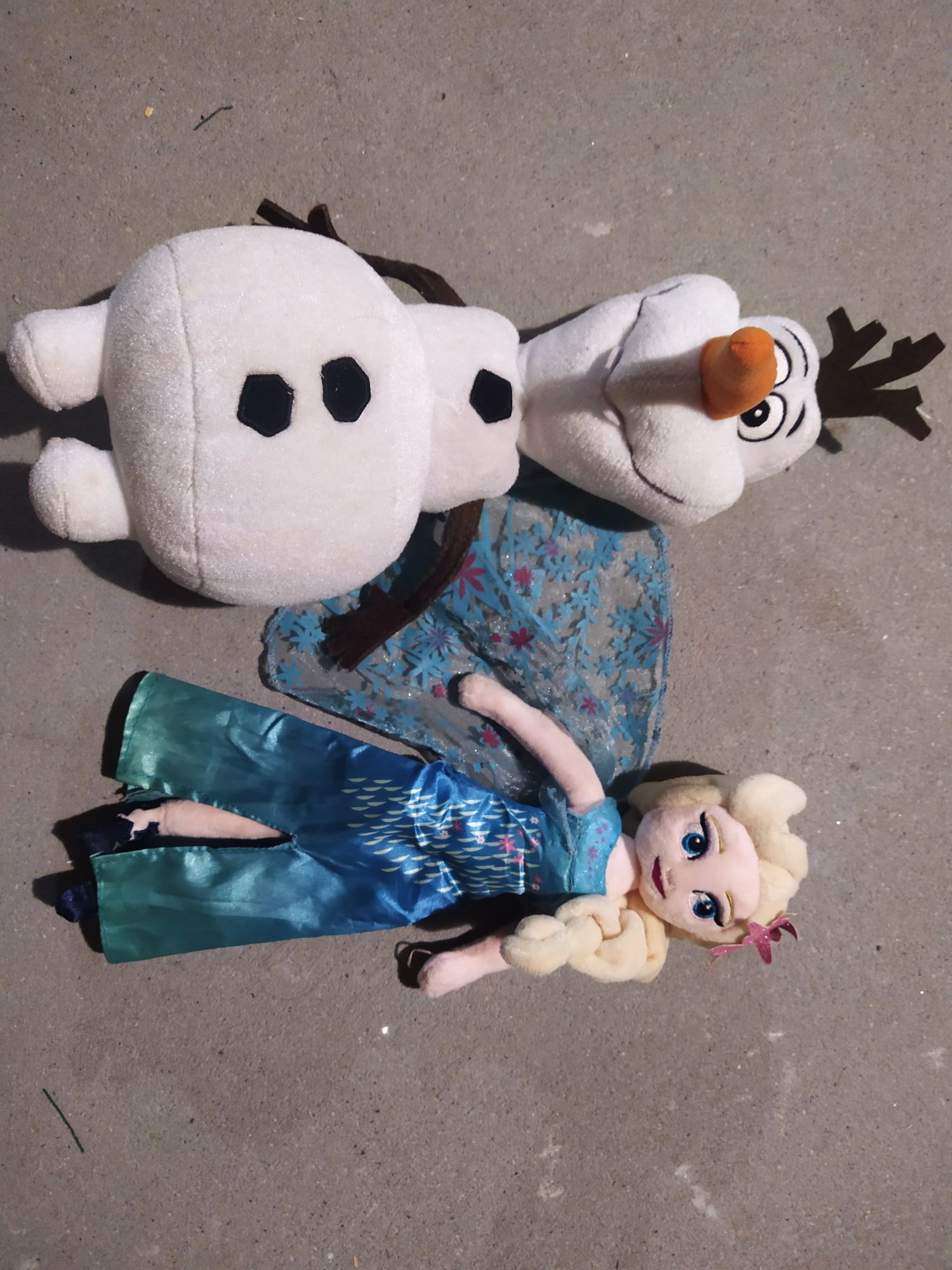 Maskotka Elsa i Olaf z krainy lodu