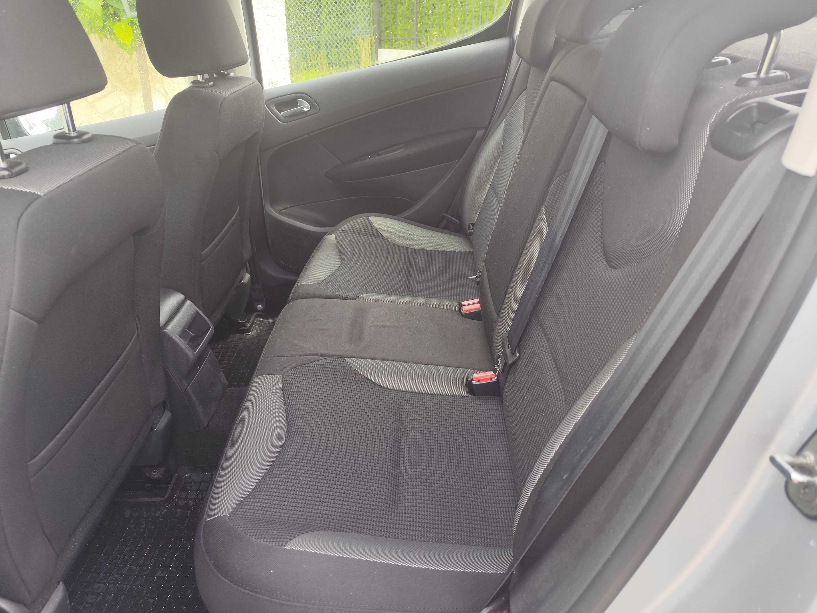 PEUGEOT 308 T7 LIFT 1.6 HDI 112 KM Automat klima parcot Niezawodny