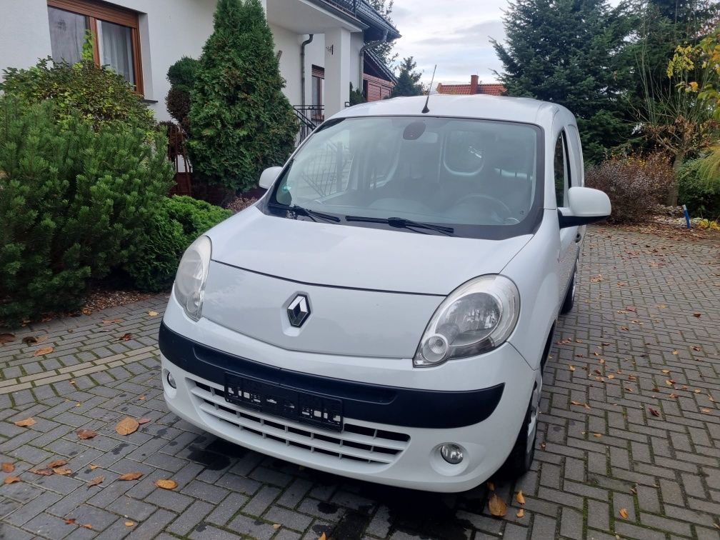 Renault Kangoo 1.5 Diesel, 110KM, rok 2012, dwa kluczyki, klimatyzacja