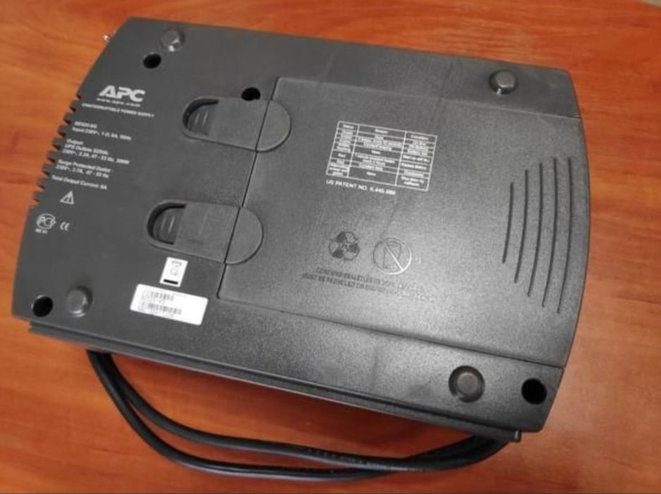 ДБЖ APC Back-UPS ES 525VA та APC Back-UPS RS 500VA в ідеальному ро