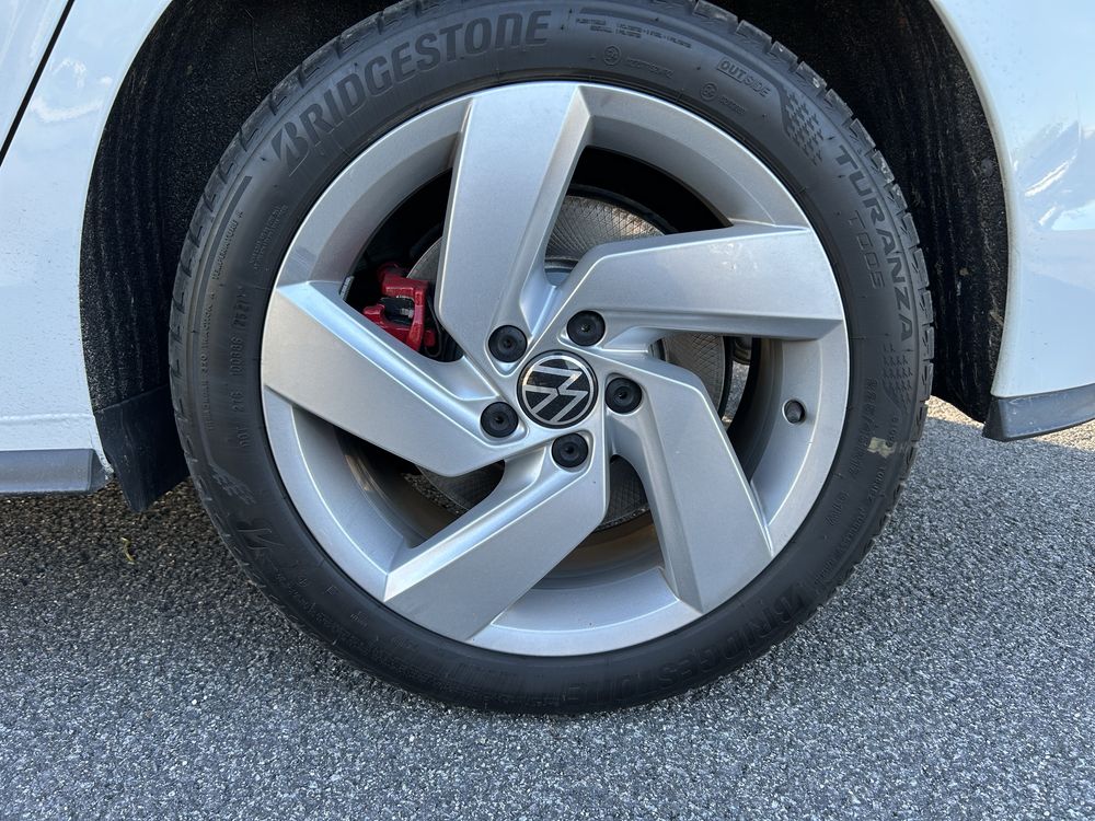 Volkswagen Golf 8 GTE 2022