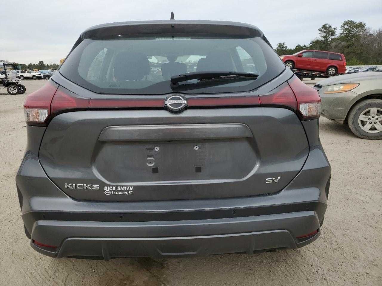 2023 Nissan Kicks Sv