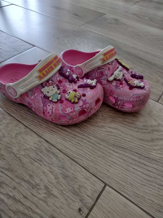 Crocs Hello Kitty oryginalne rozmiar c9 (25/26)