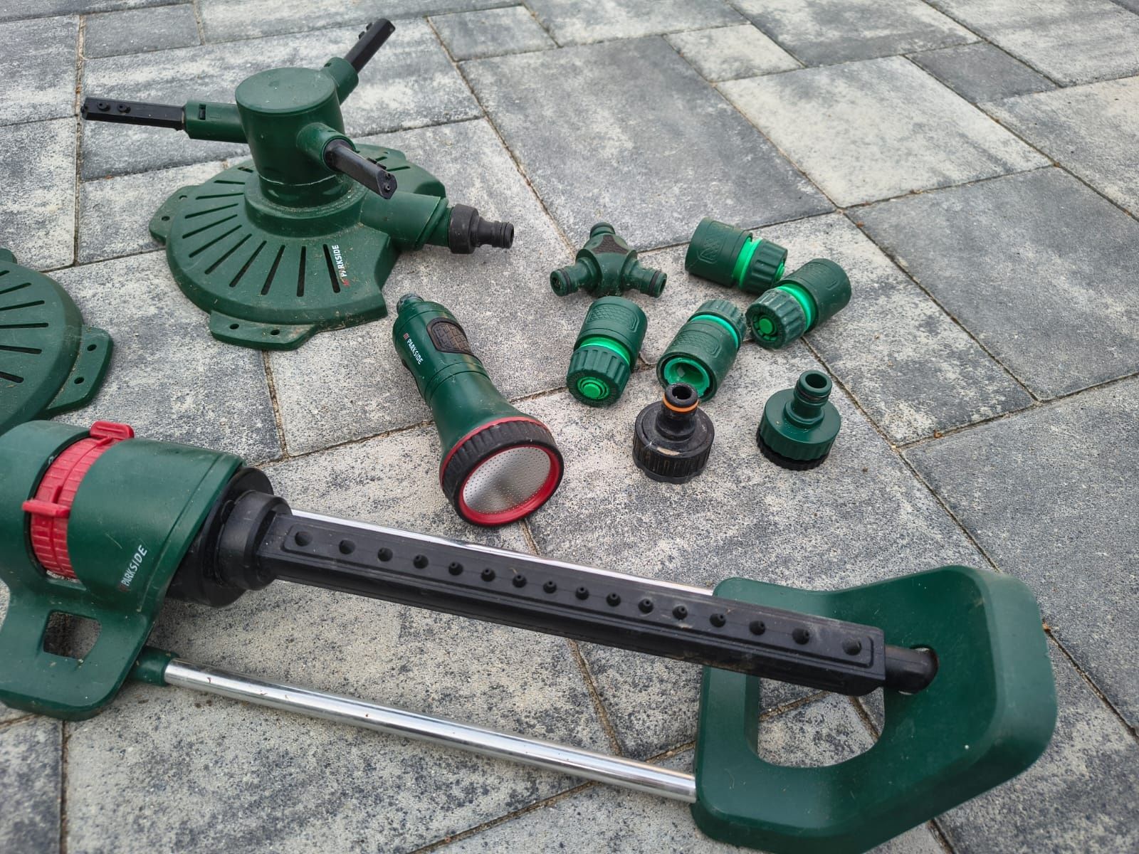 Akcesoria Parkside do nawadniania - 4x zraszacz, pistolet, złączki