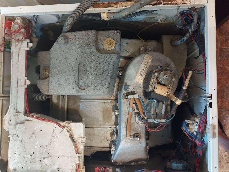 Пральна машина Indesit WD 84 T