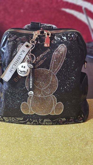 Продам женский рюкзак