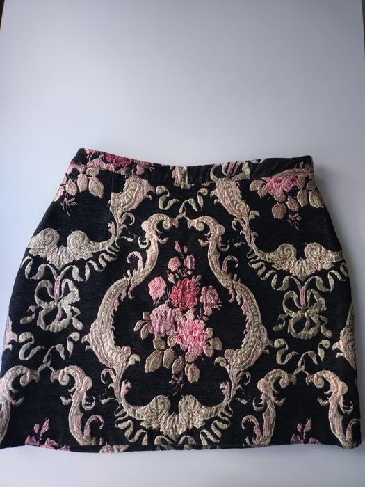 Ciepła jesienna spódnica vintage mini BIK BOK z haftami rozmiar M