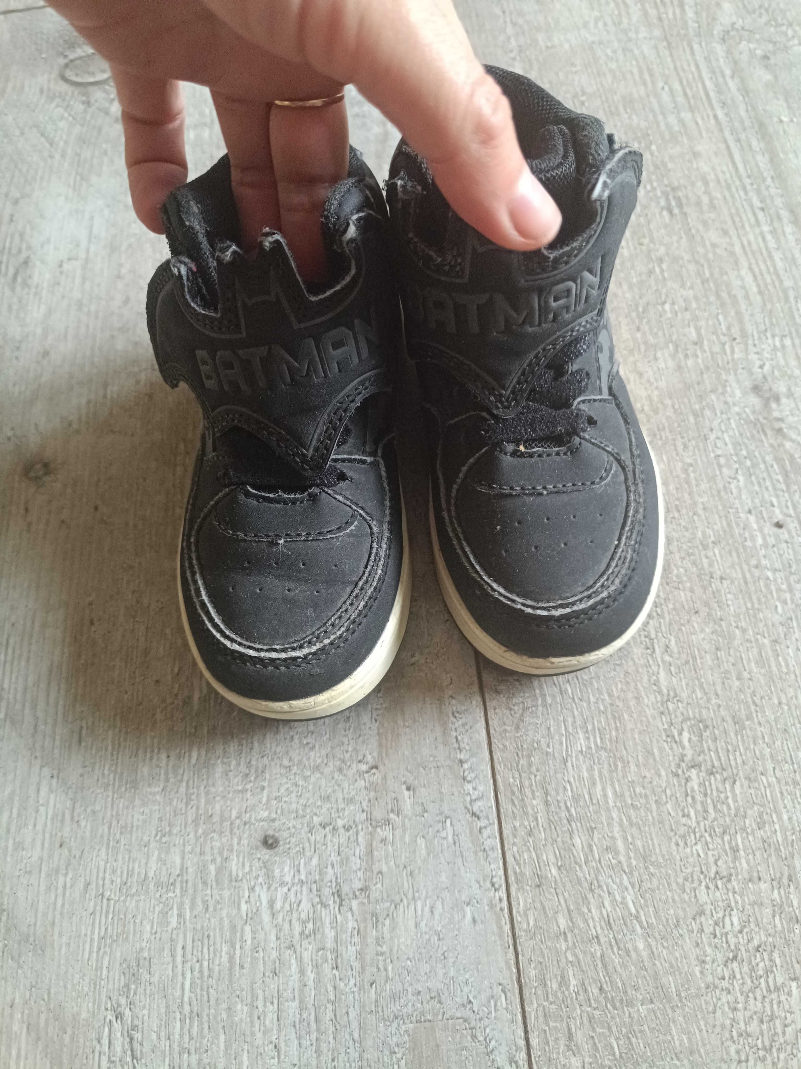Buty chłopięce r24