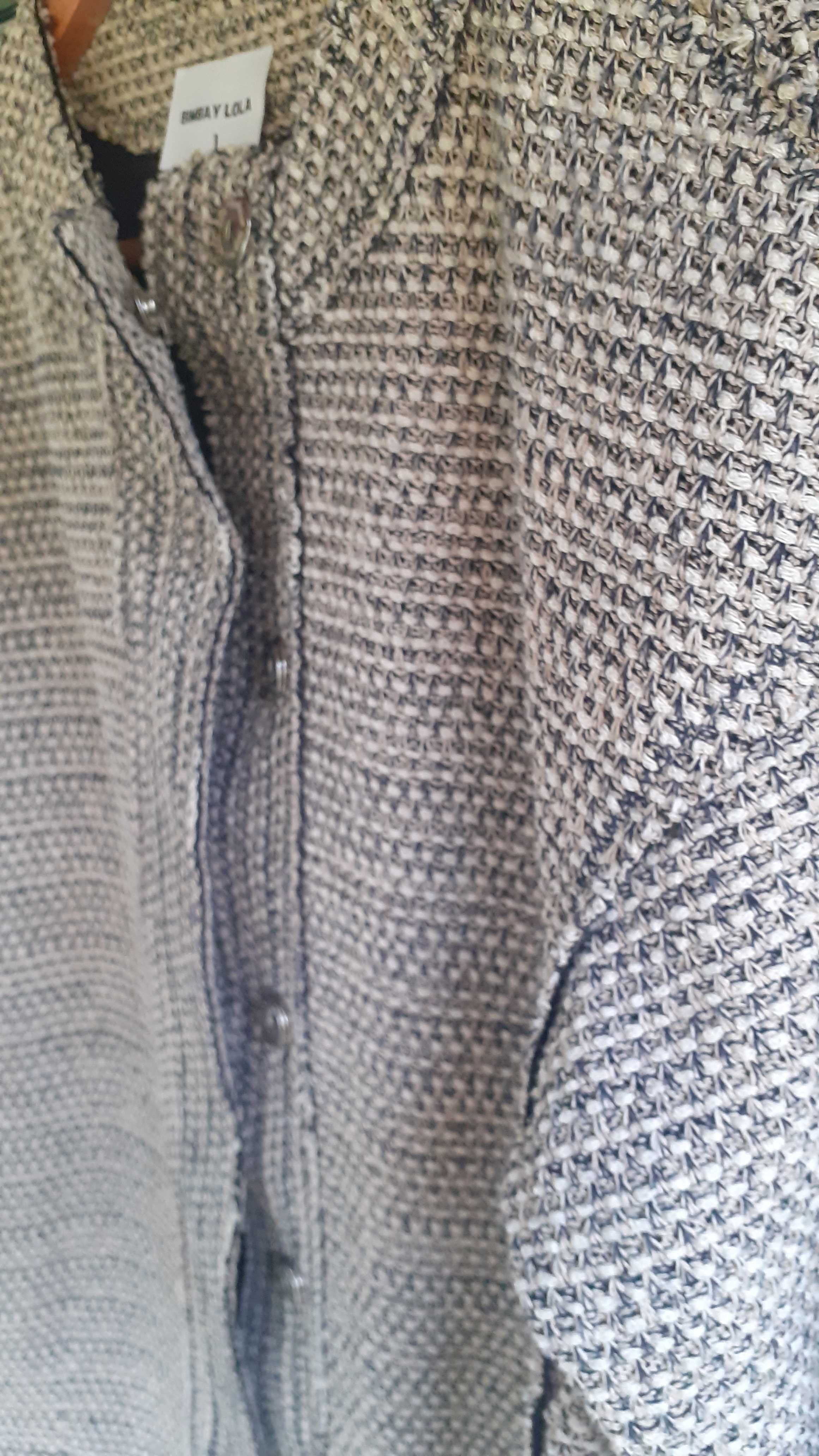 Sobretudos Bimba y lola, H&M / blazer Massimo Dutti