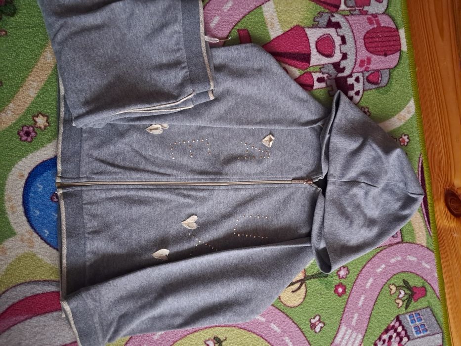 Bluzy i komplet dresowy