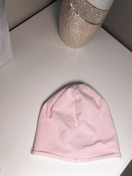 Czapka Reserved dla dziewczynki wiosenna lekka pudrowy róż 10 lat