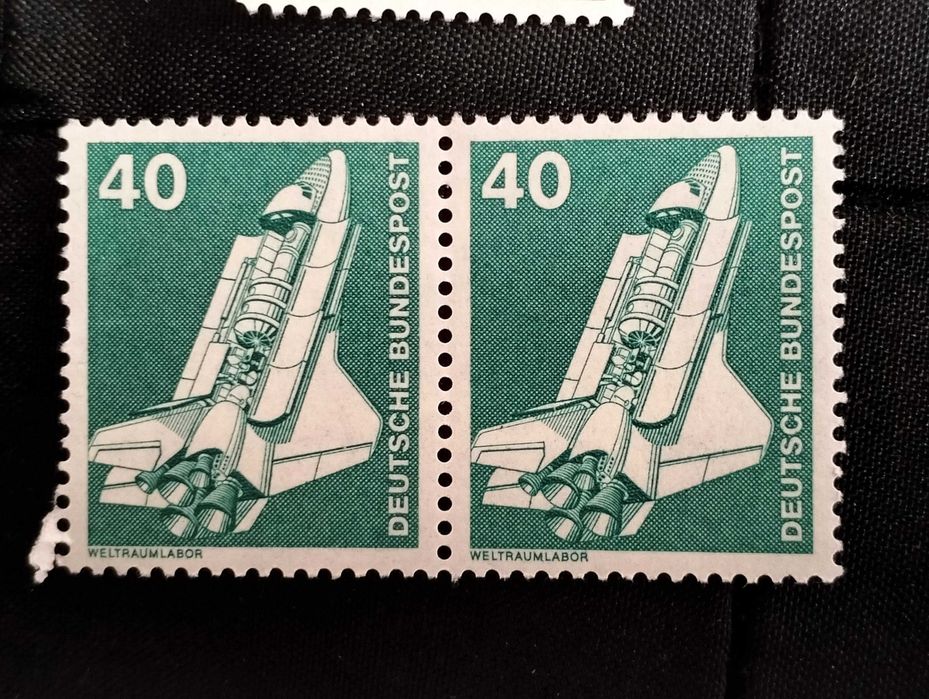 Znaczki, Niemcy, kosmos, satelita.