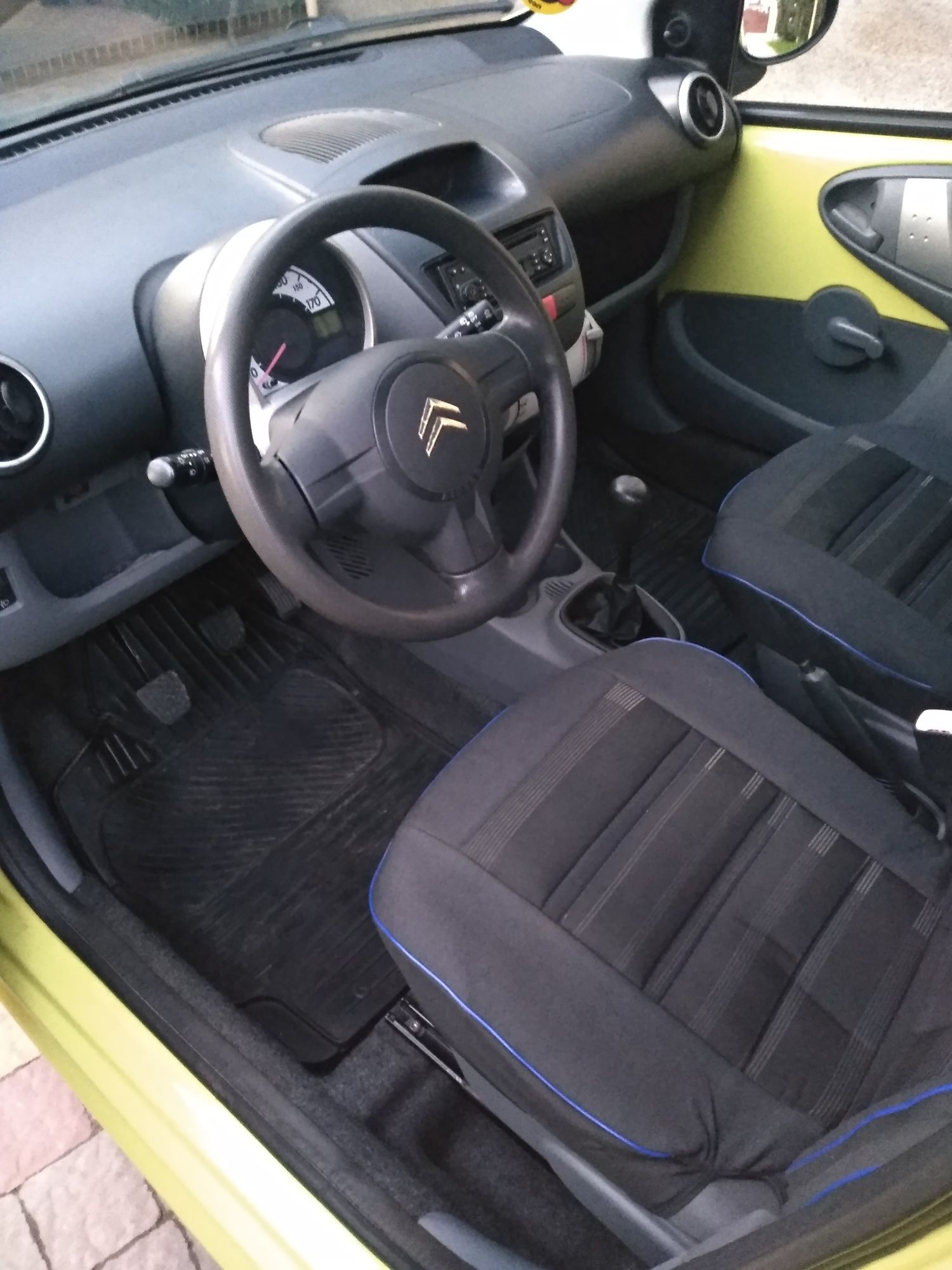 Продам авто Сітроен С1 в хорошому стані.