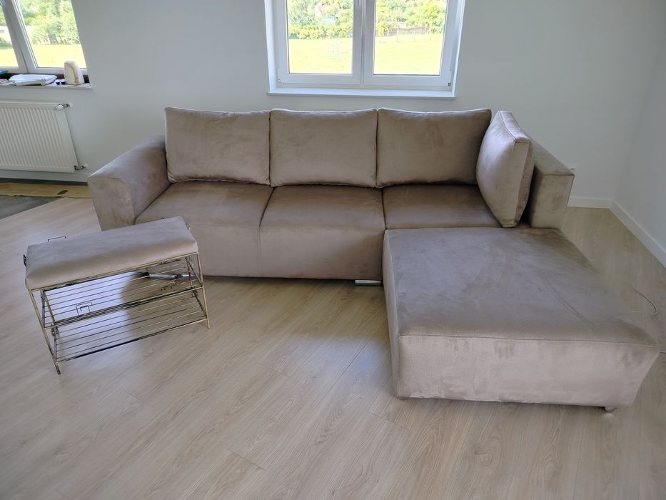 Renowacja mebli tapicerowanych tapicerstwo samochodowe