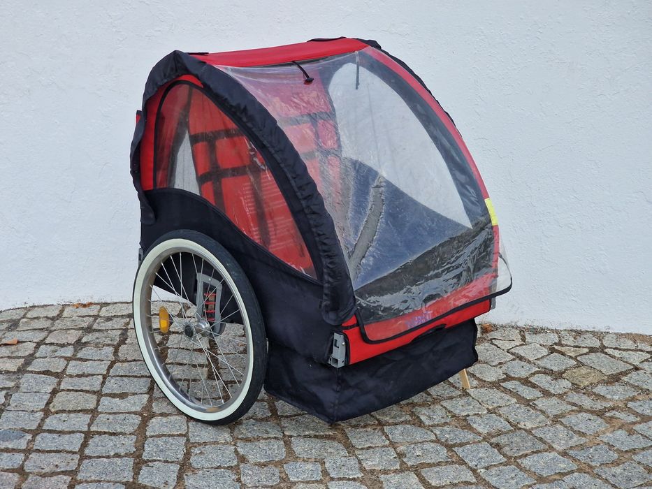 Atrelado para bicicletas