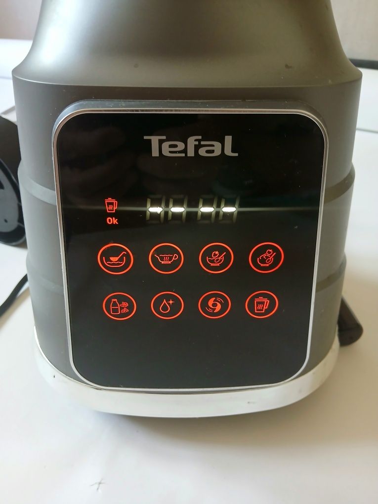 Tefal blender Ultrablend Boost Vacuum