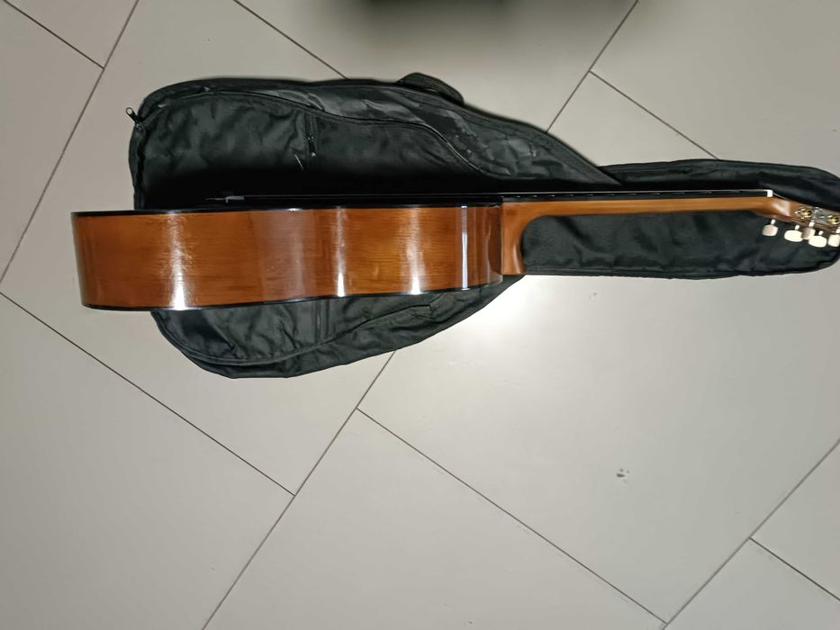 Гитара ямаха с40