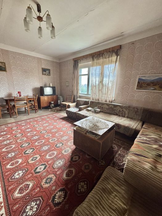 Продаж просторої 3-х кім.квартири без ремонту