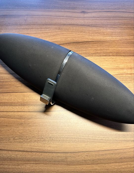 Coluna Bowers & Wilkins, Zeppelin 1a Geração