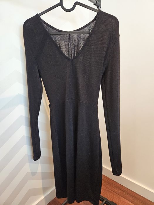 Vestido preto com brilho