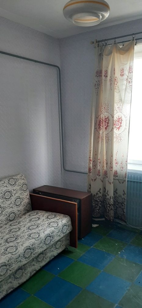 продається 3х кімнатна квартира