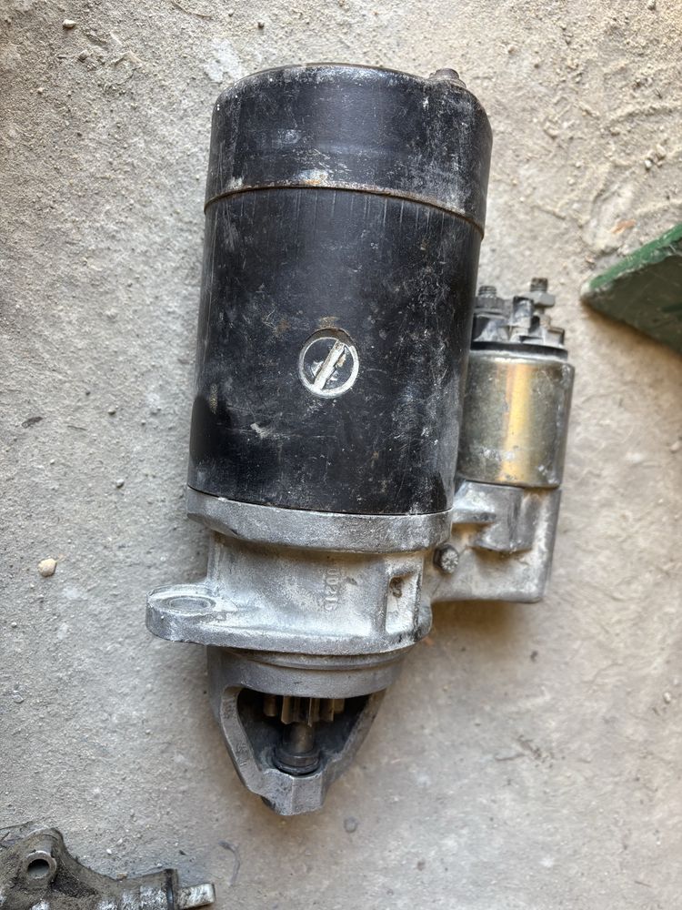 Rozrusznik 10 zębów 770 bosch 000. 1314.  12v