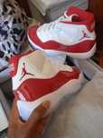 Jordan 11 original vermelho e branco