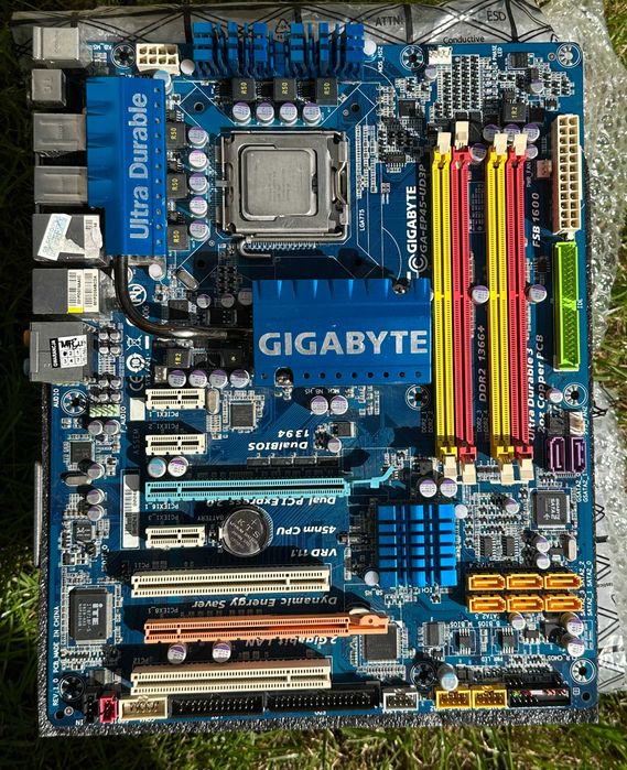 Gigabyte GA-EP45-UD3P 1.0 Legenda Overclockingu Crossfire P45 LGA 775