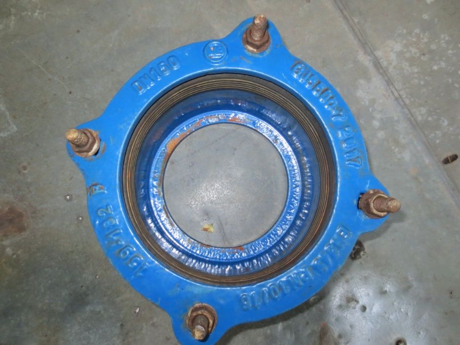 Продаю муфту фланцевую Ду-150, б/у.