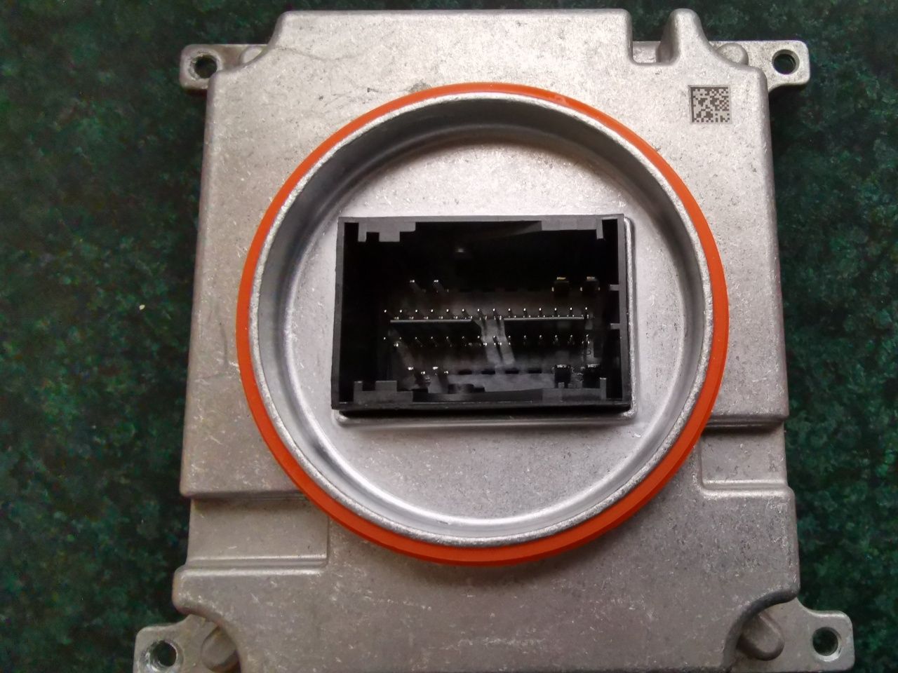 Блок управления розжигом LED фары 7P5941591AH