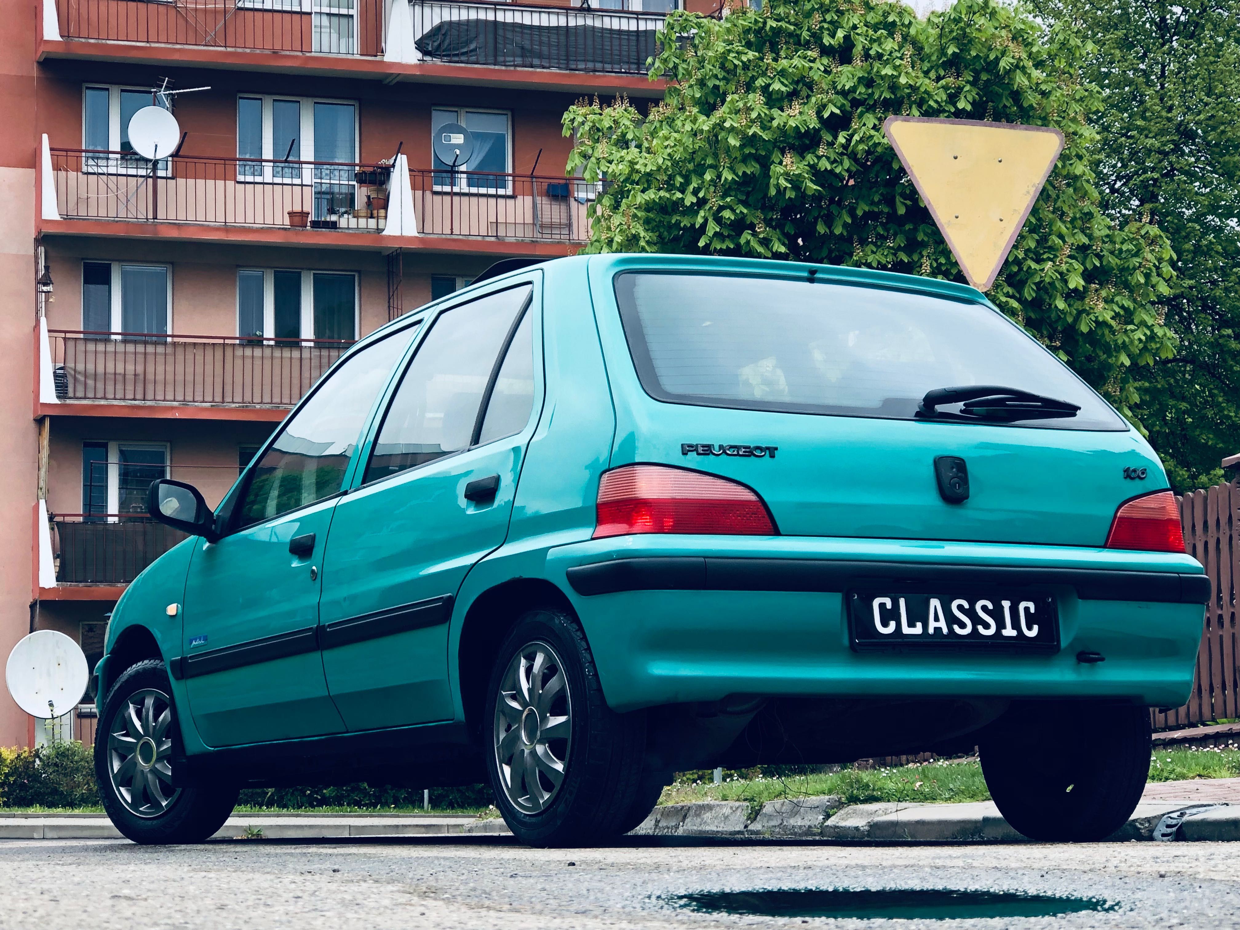 Peugeot 106 II / 1.1 SOHC / 60KM