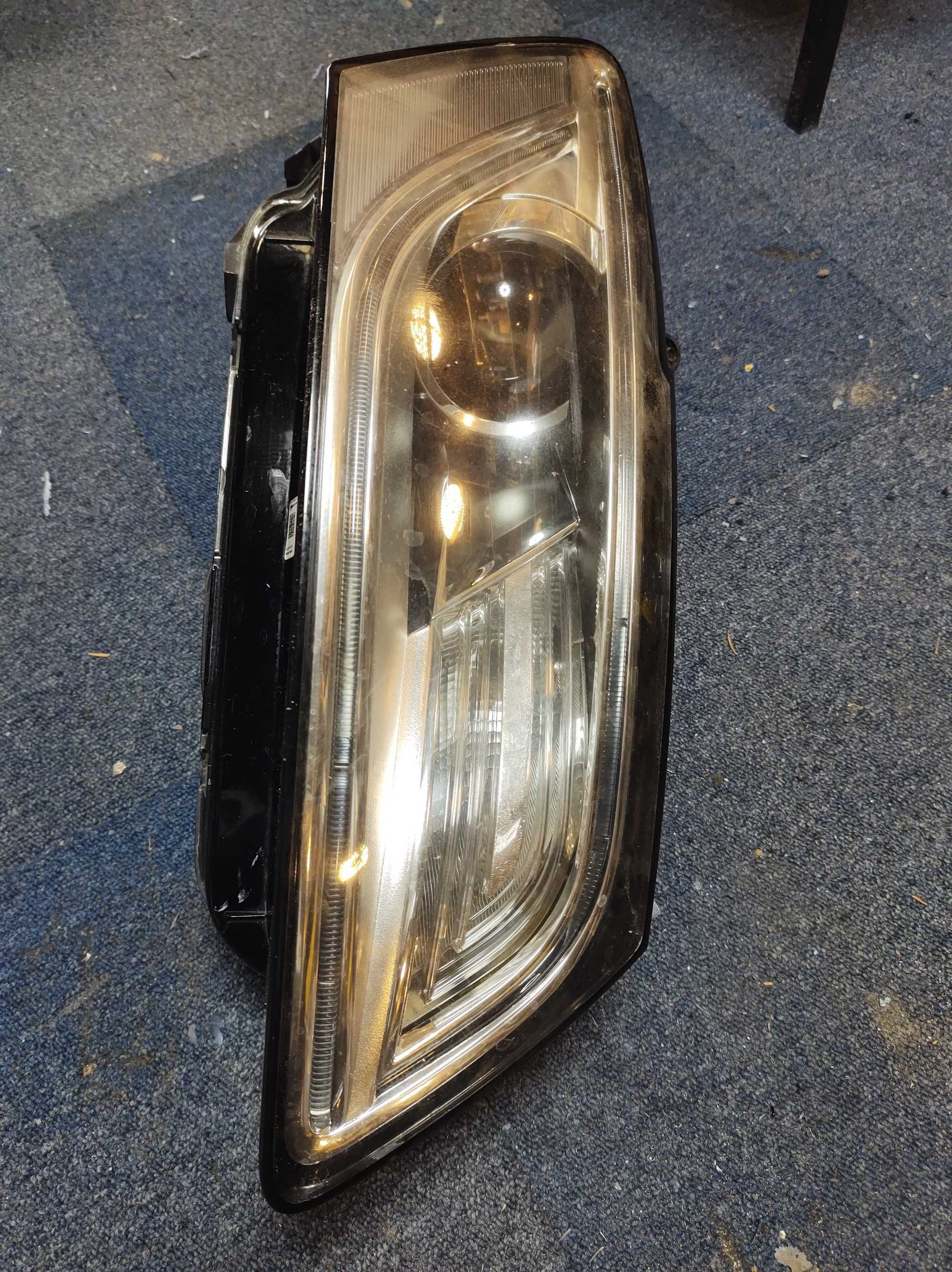 Lampa  reflektor audi Q5 lift Bixenon led