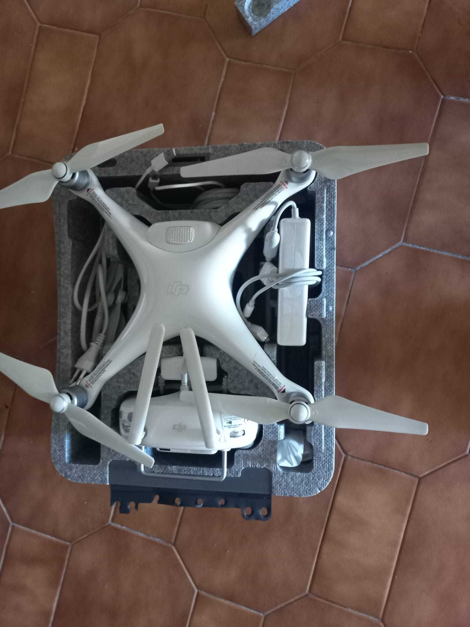 Drone com câmera PHATHOM 4 PRO V2.0