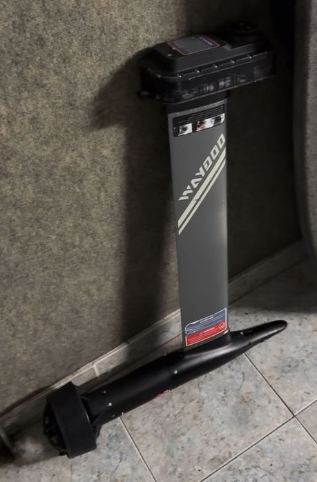 eFoil Waydoo PLUS model - prancha hydrofoil elétrica