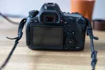 6D Mark II - używany rok