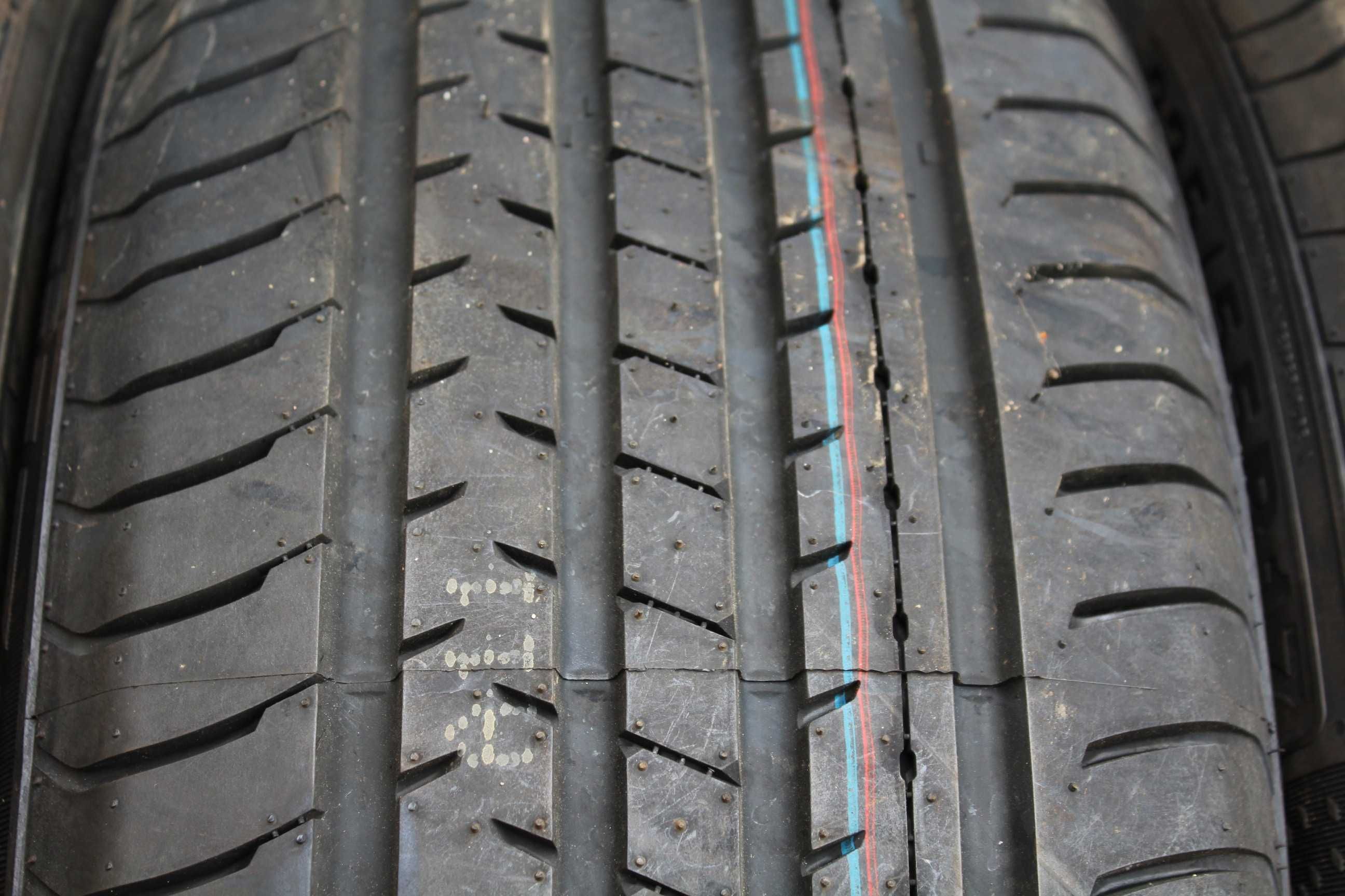 225 55 R17 Berlin Tires Sumer uhp1