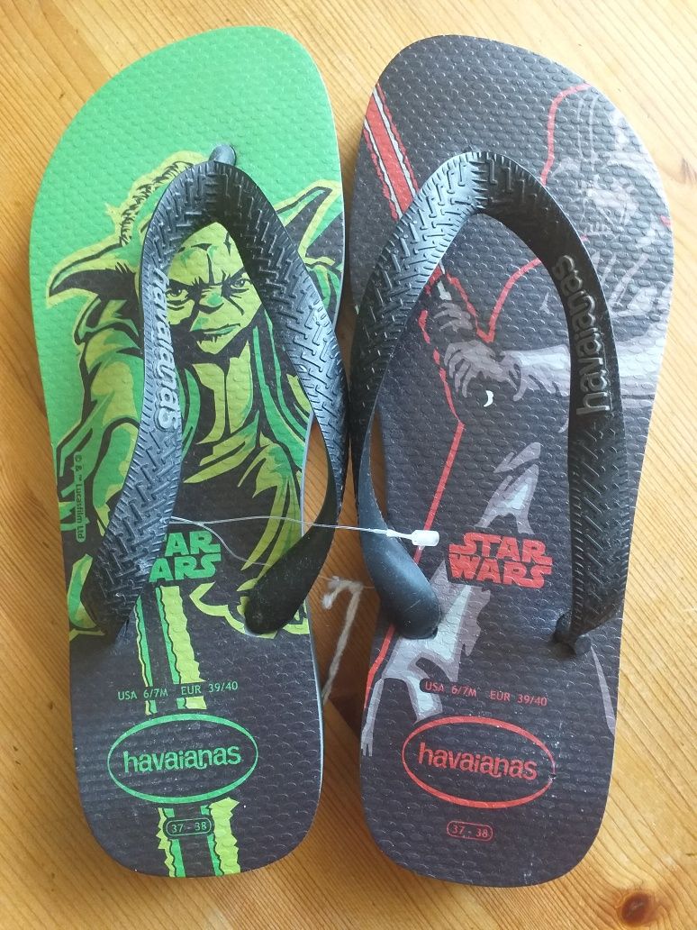 Havaianas novas. Star Wars. N 37-38