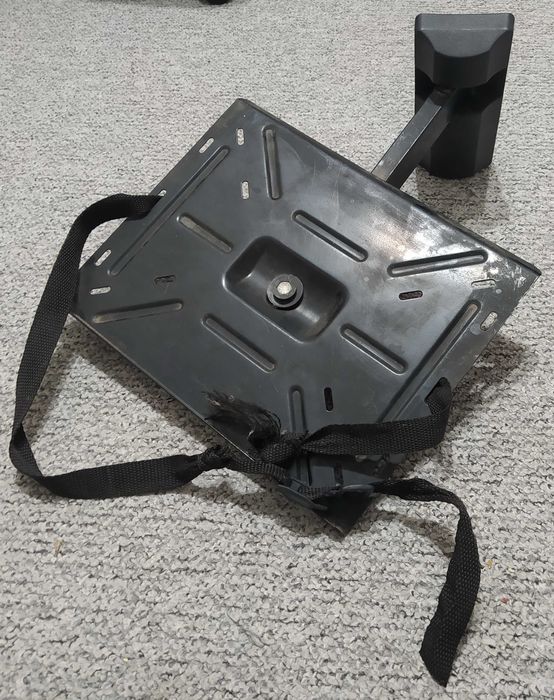 Кронштейн для телевизора (квадратного)