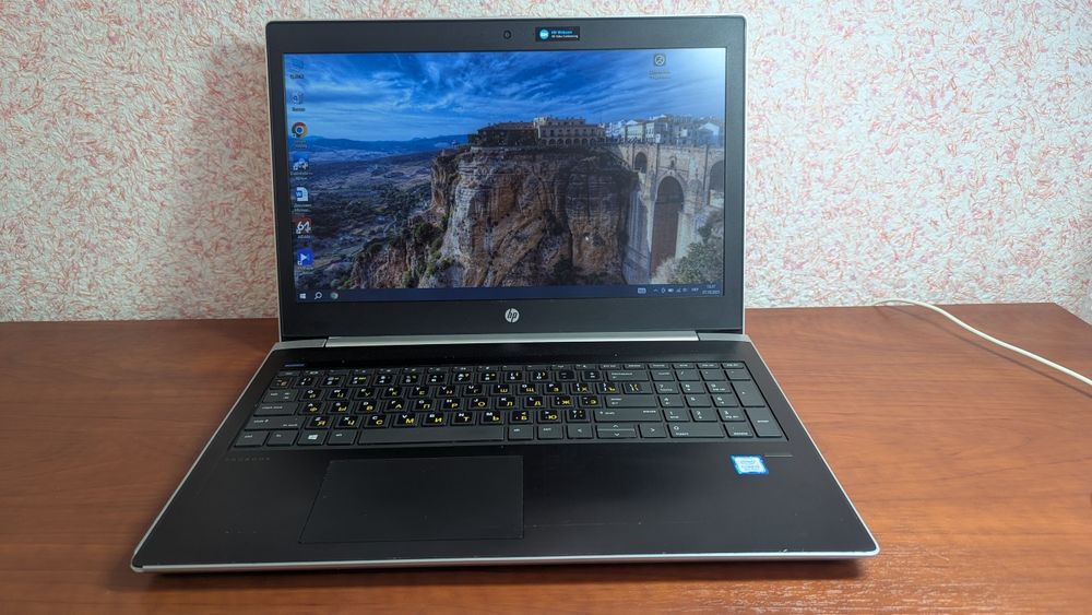 HP ProBook 450 G5 /15,5"/i3-8130U 3,4ГГц/8GB-DDR4/SSD-256