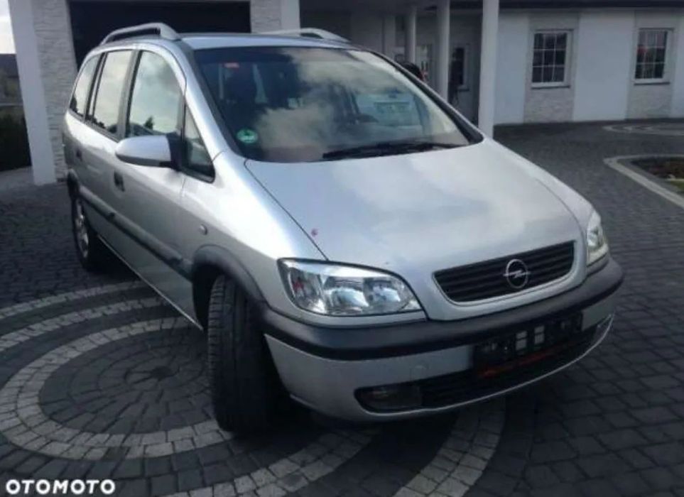 Opel Zafira Zafira A 1,8L 2002r 7osób. klimatyzacja gaz hak