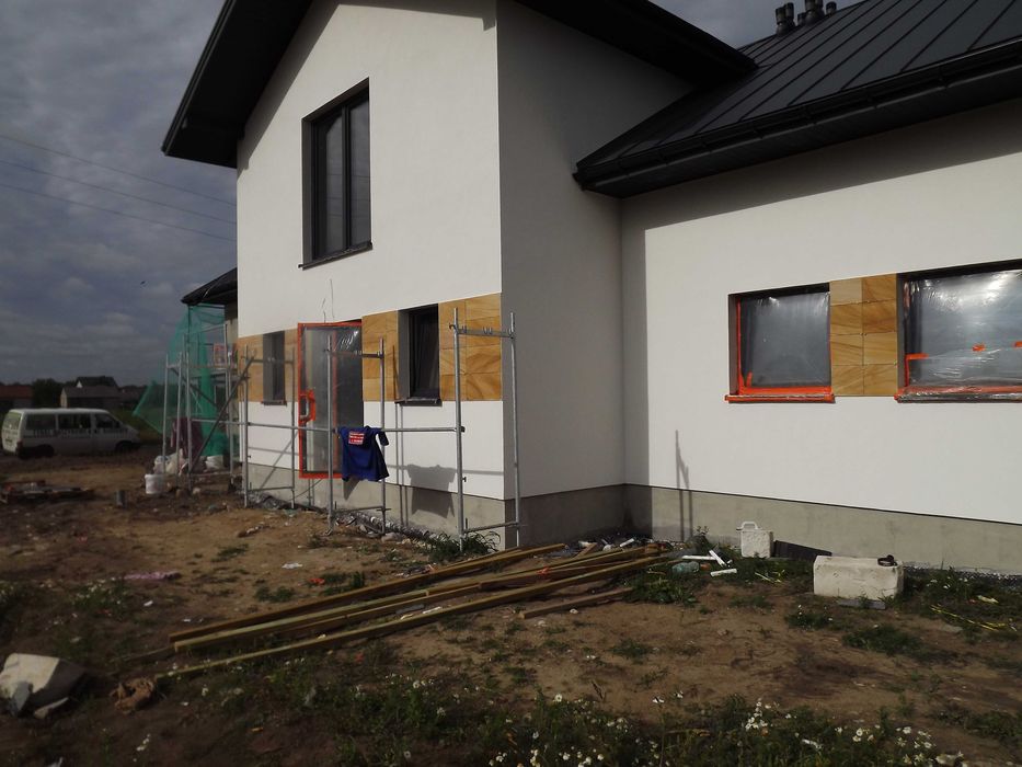 Docieplenia ocieplenia renowacja elewacji wolne terminy na 2025r.