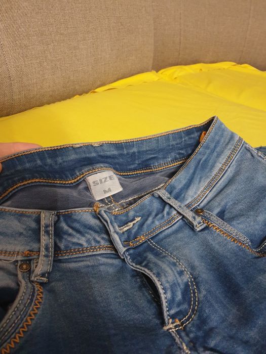 Spodnie Jeansy M 26