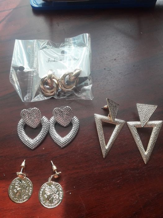 Бижутерия, серьги