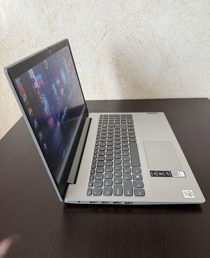 Lenovo IdeaPad 3 15IIL05 15.6“/ i3-1005G1/ 20GB/ 512GB SSD / Як новий
