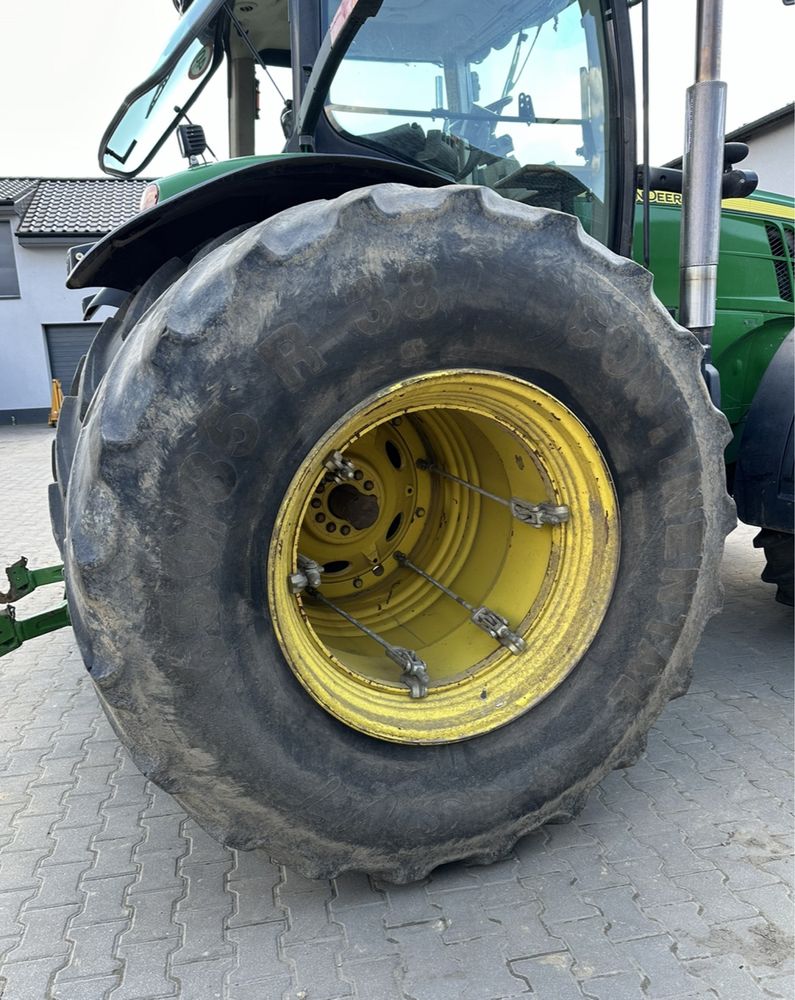 Komplet koł bliźniaczych r 650/85r 38 i 600/70r30