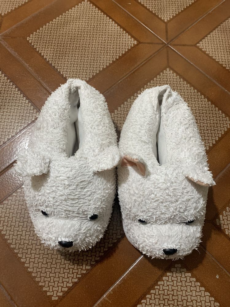 Pantufas criança com a forma de um cão 36/37